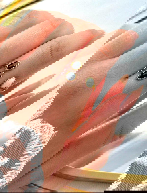 Stainless shell ring 🐚🖤⃝🤍💍 Image 2 Preview