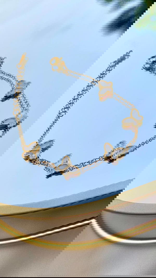 Wow butterflies flow Image 1 Preview