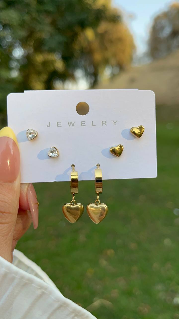 Set of earrings Preview Image