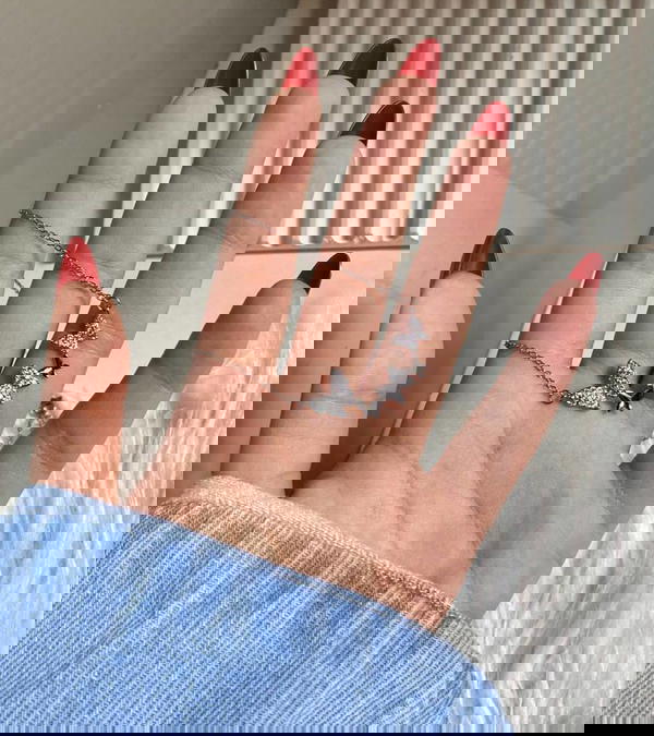 سلسله فراشات واو  Image 5 Preview