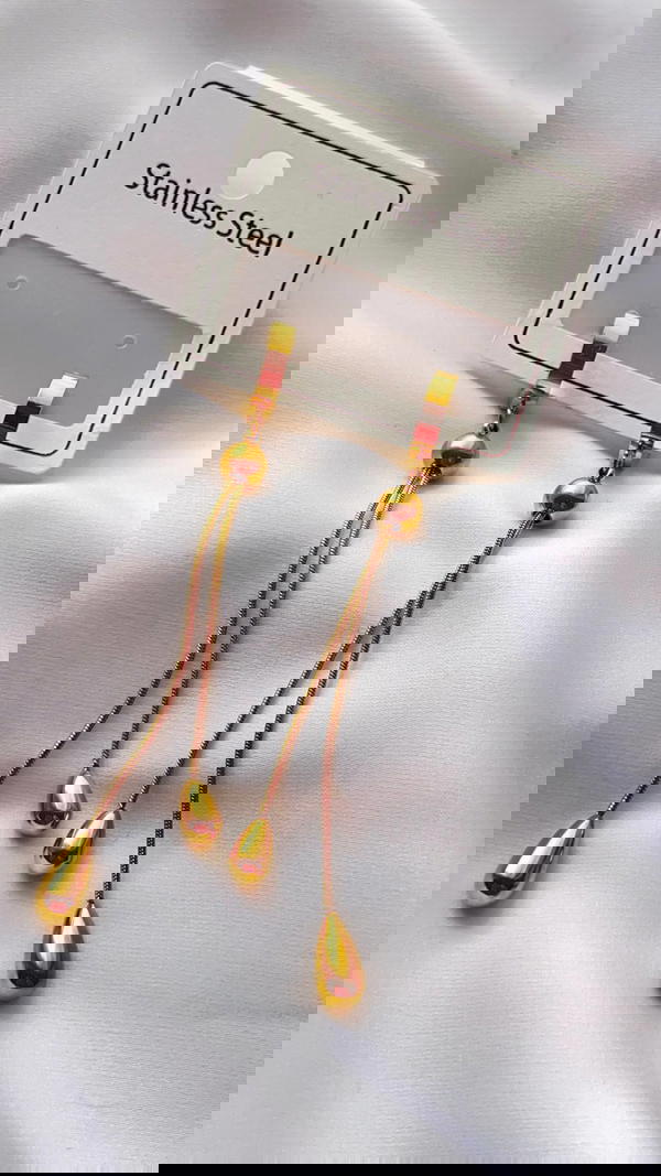 Dangling hoop earrings ❣︎ Image 1 Preview