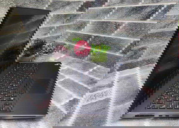 Dell Precision 7530 Image 6 Preview