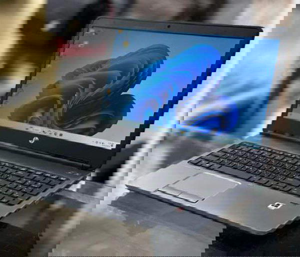 Laptop HP Elitebook Image 2 Preview