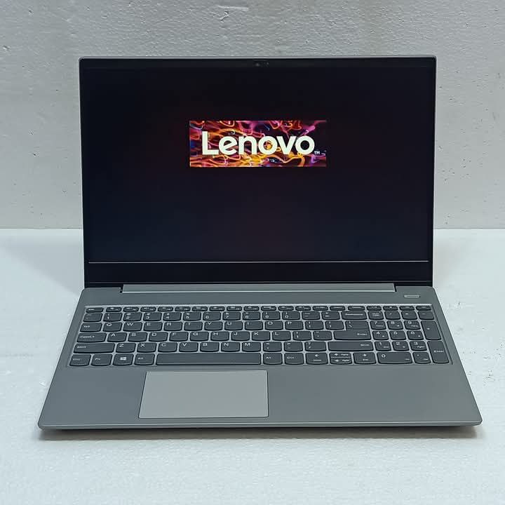 Dell Latitude 5580 Preview Image