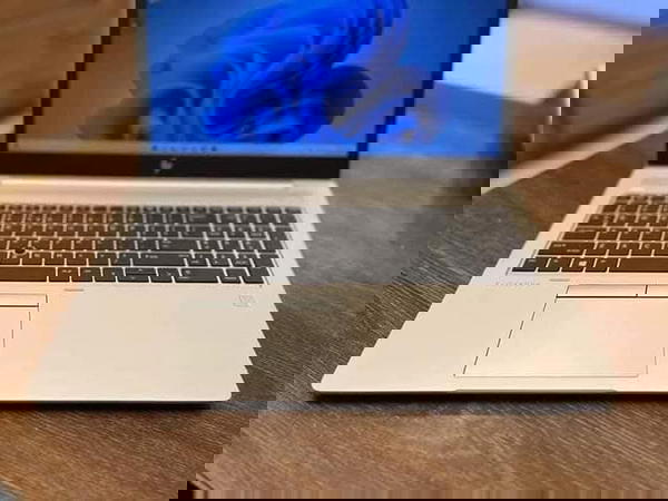 🔷 *للبيع: لابتوب HP Elitebook 755 G5 بحالة ممتازة!* 🔷 Image 1 Preview