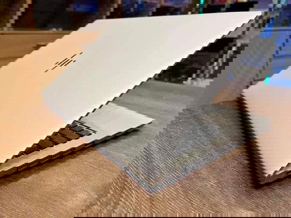 🔷 *للبيع: لابتوب HP Elitebook 755 G5 بحالة ممتازة!* 🔷 Image 4 Preview