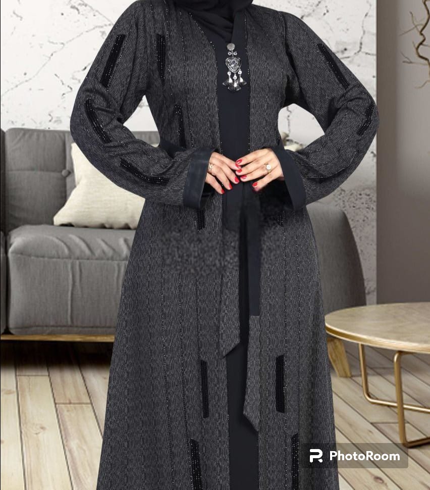 عباية بتتطريز Preview Image