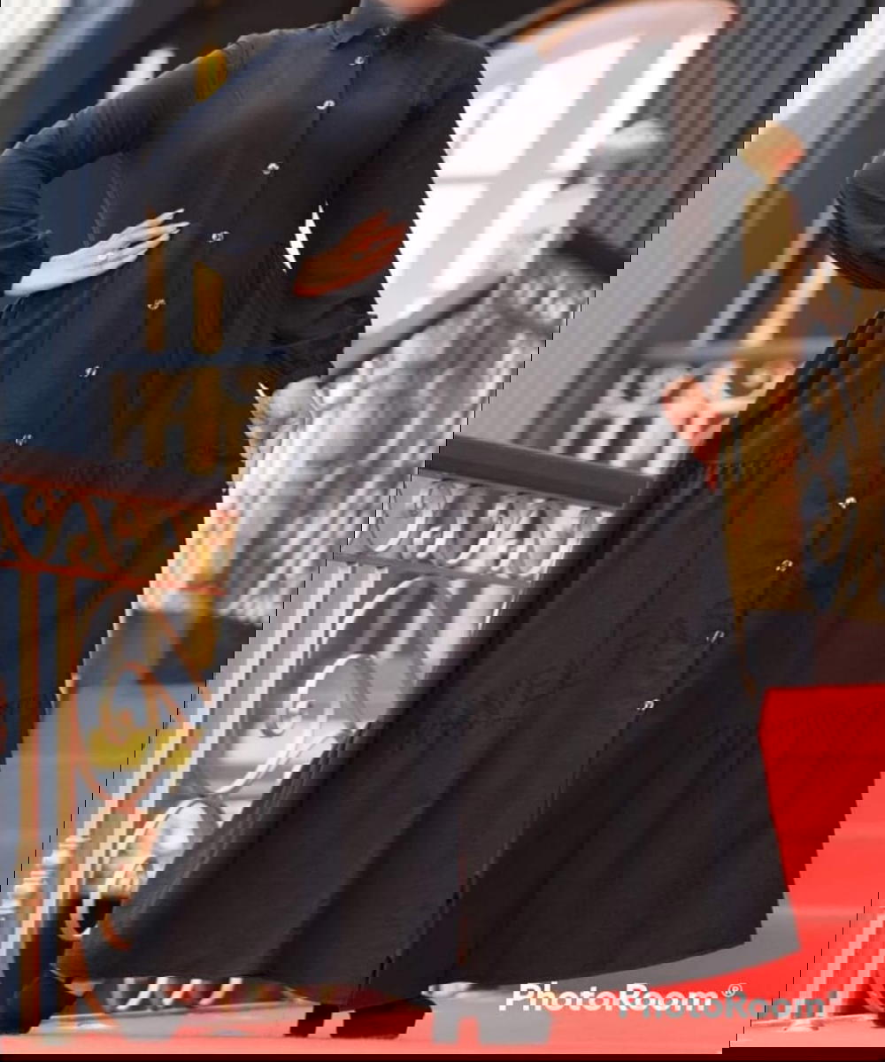دريس مايفل فرونس Preview Image