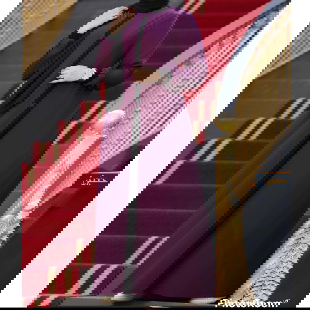 عبايه زينه Preview Image
