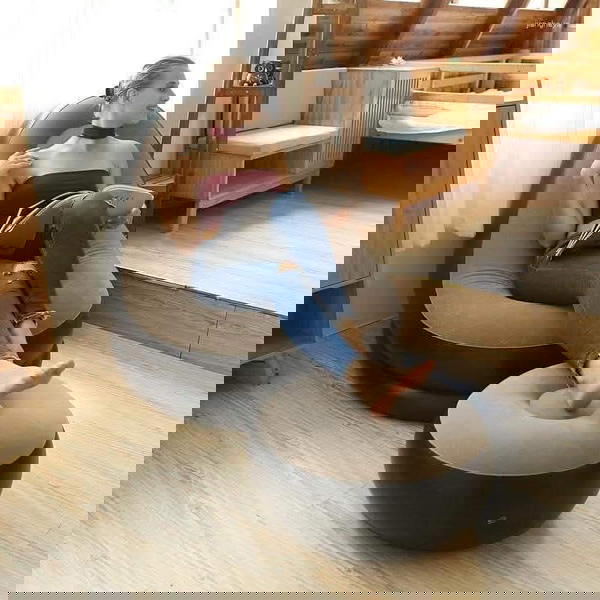 مقعد مع مسند قدم نفخ Image 1 Preview