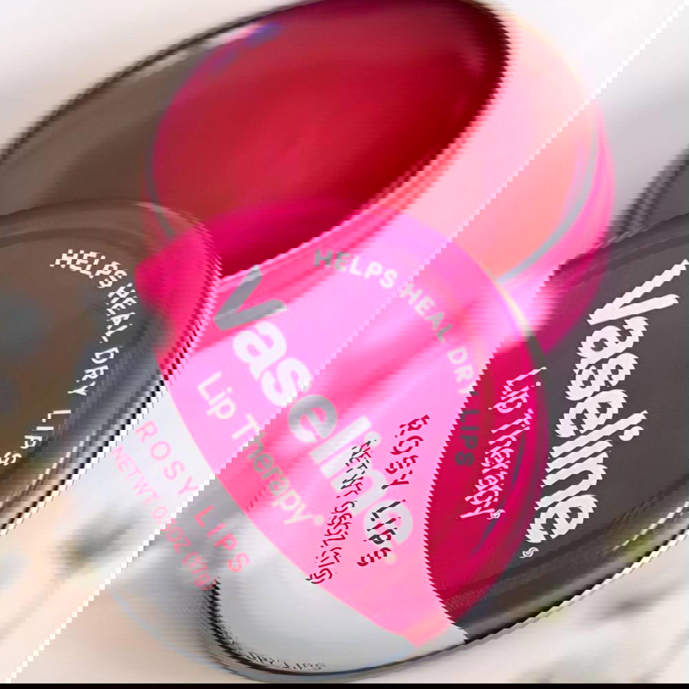 مرطب شفة فازلين Vaseline lip moisturiser Preview Image