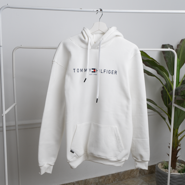 🎯 هودي Tommy Hilfiger الجديد - رمز الأناقة والدفء! Image 1 Preview