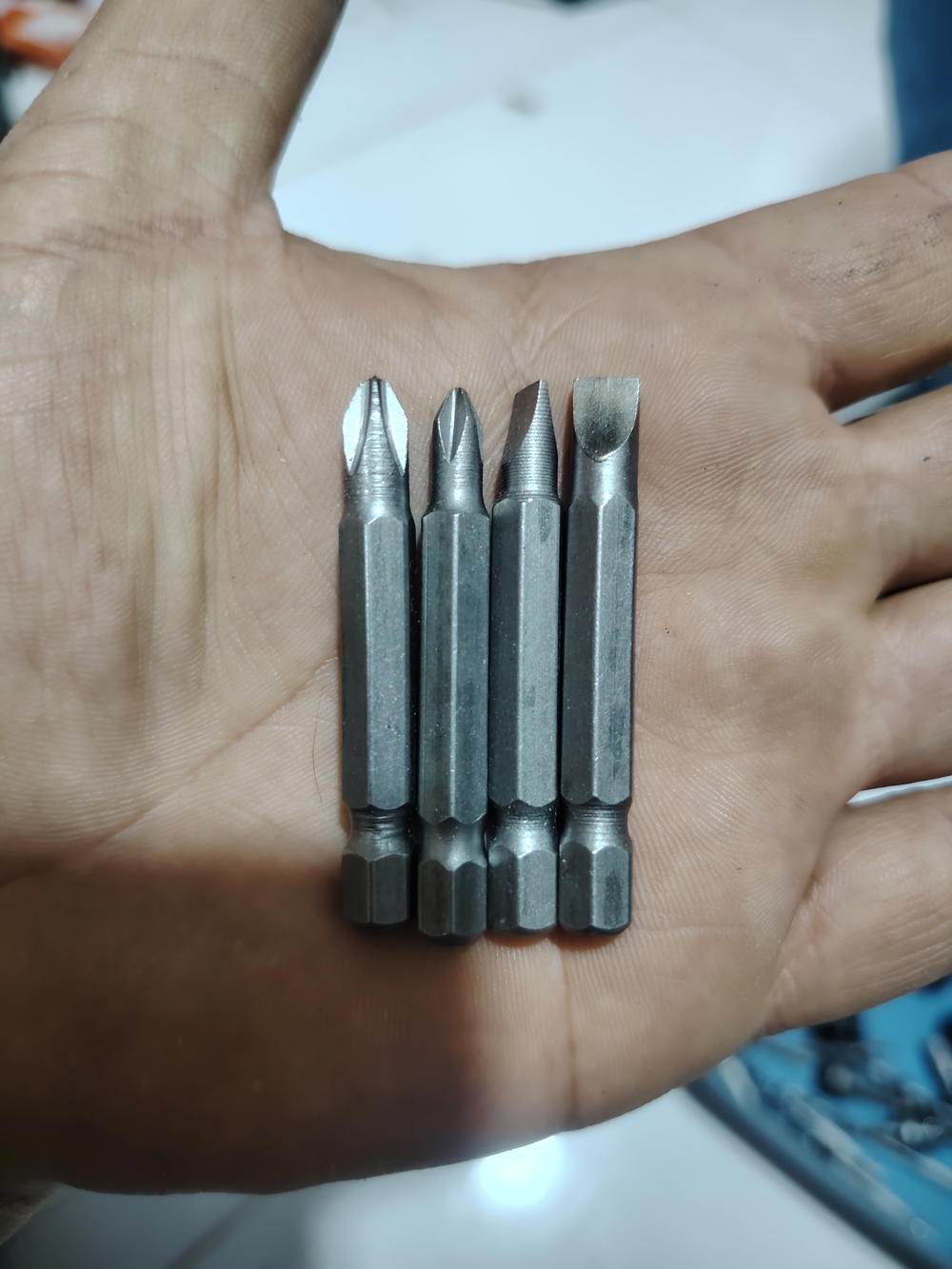 ٤ قطع  Preview Image