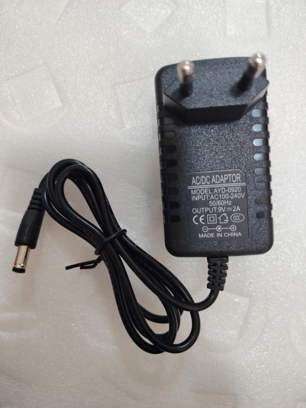 Adaptor 9v 2A Preview Image