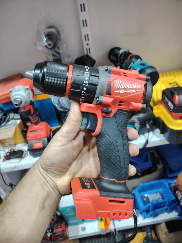 دريل 13mm فارغ بدون بطاريه و شاحنه يرهم بطاريه ملواكي  Image 1 Preview