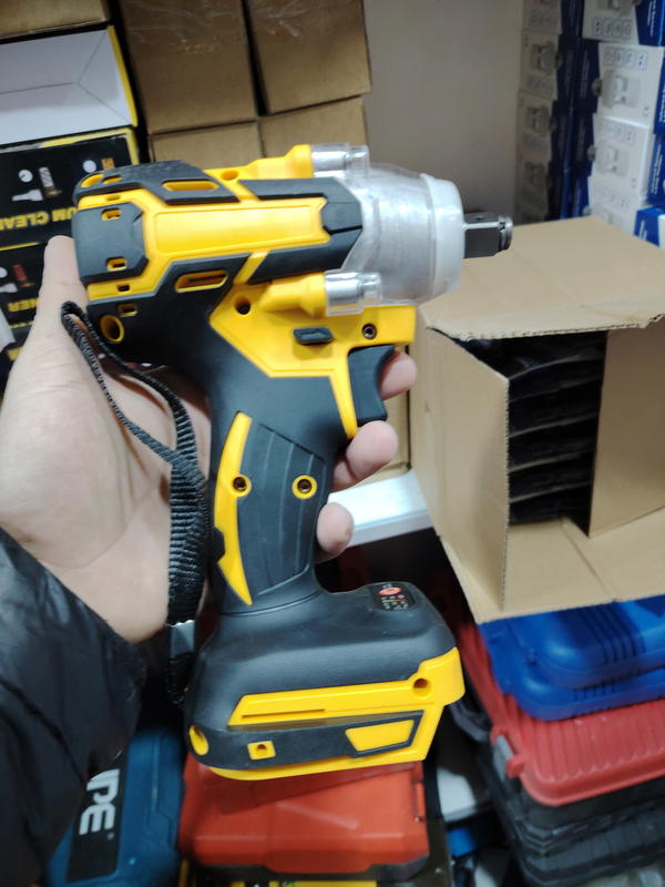 دريل لقمه برشلس فارغ بدون بطاريه و شاحنه يرهم بطاريه ماكيتا Image 1 Preview