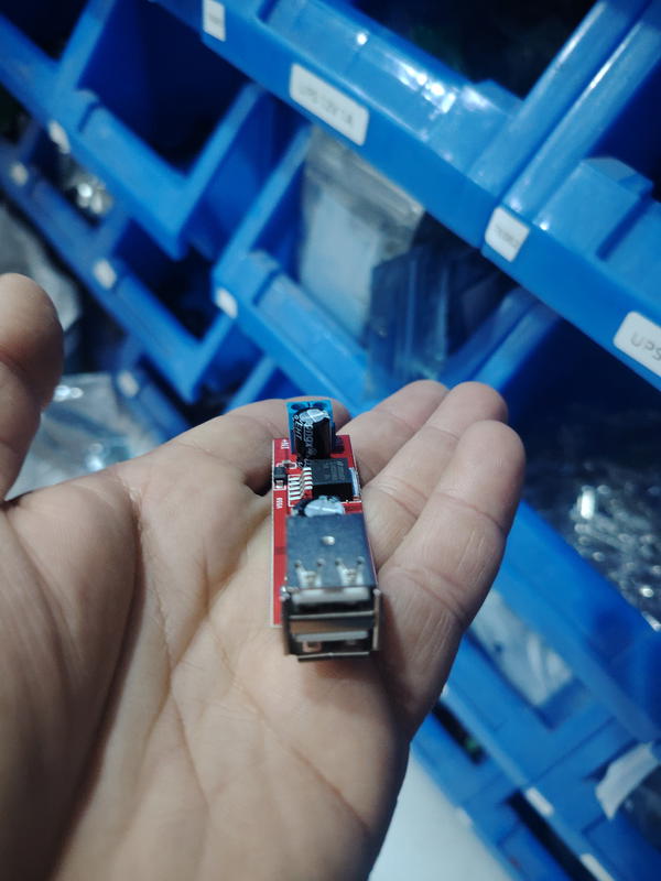 dual USB charger  Image 1 Preview