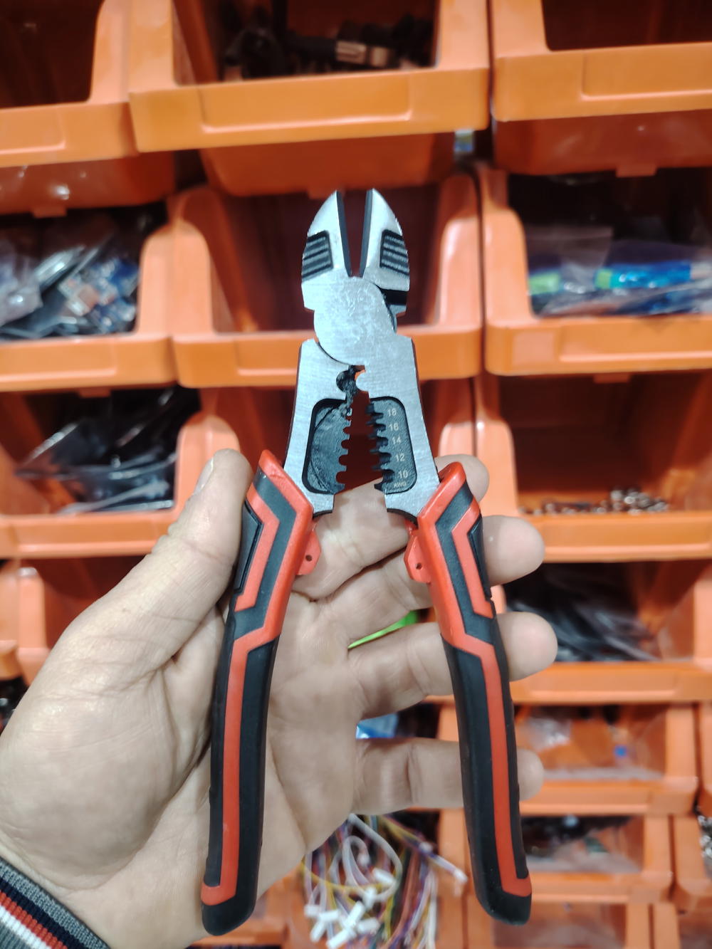 كتر اصلي Preview Image