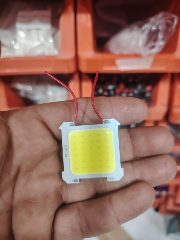 لد يعمل على 3.7v Image 1 Preview