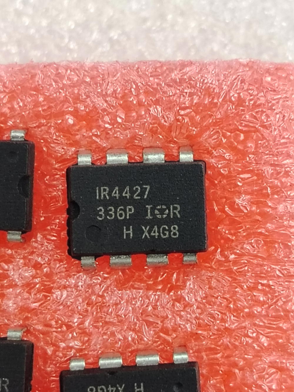 mosfit IR4427  Preview Image