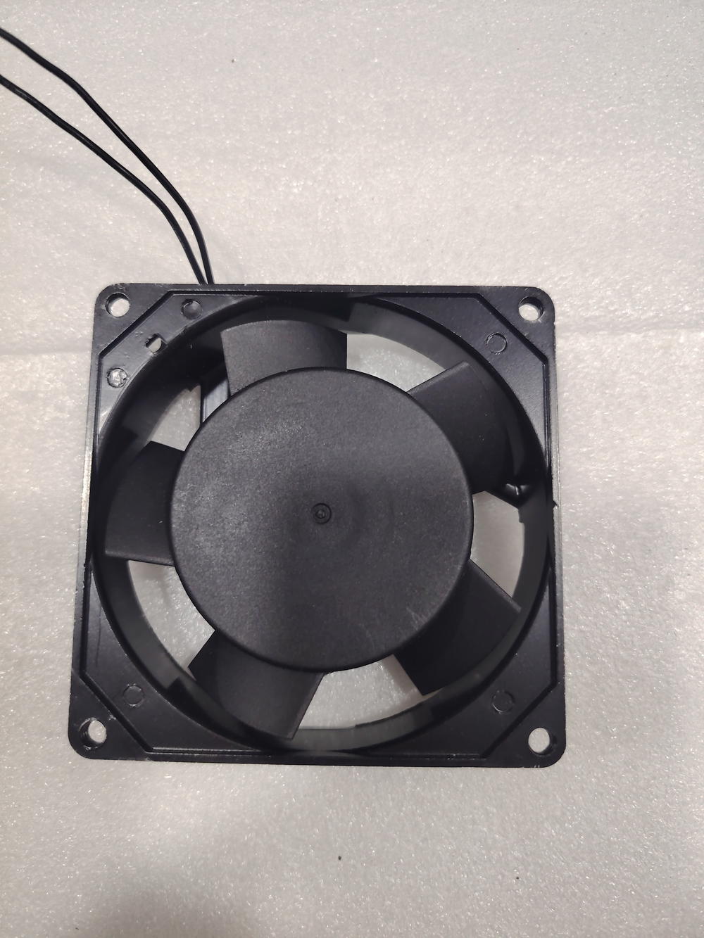 مروحه اطار حديد 9x9 220v  Preview Image