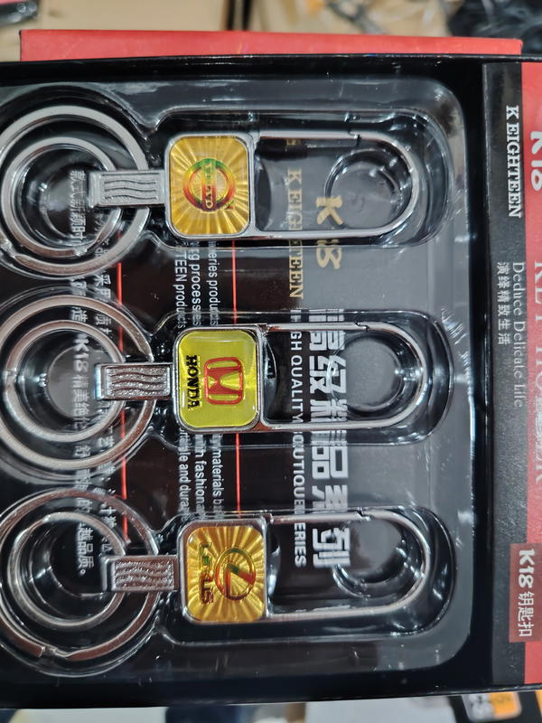 ميداليات انواع علامات سيارات Image 1 Preview