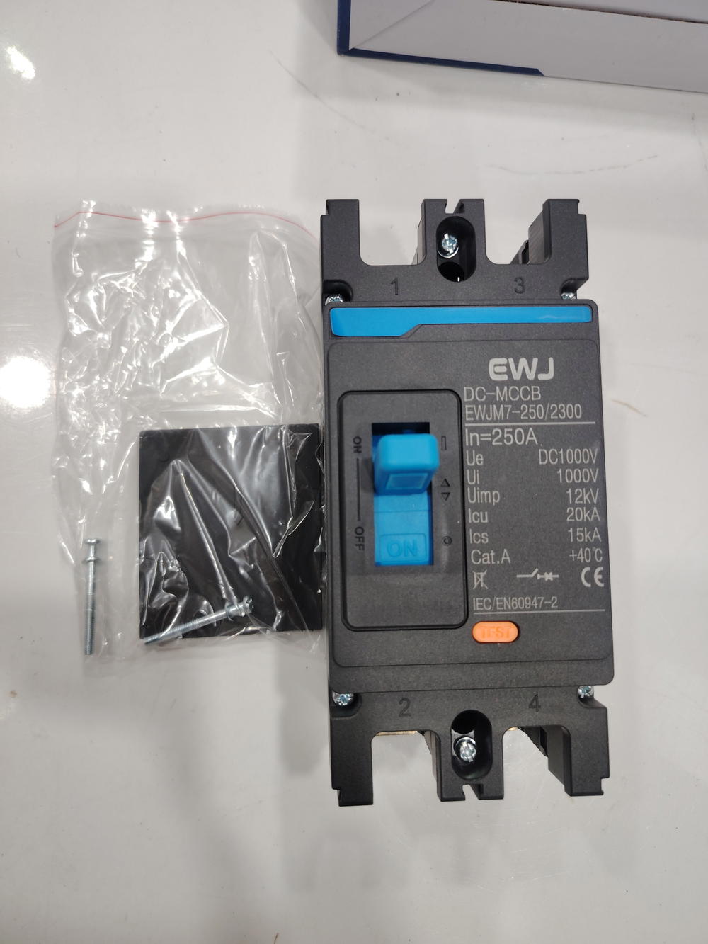 قاطع MCCB 250A  Preview Image