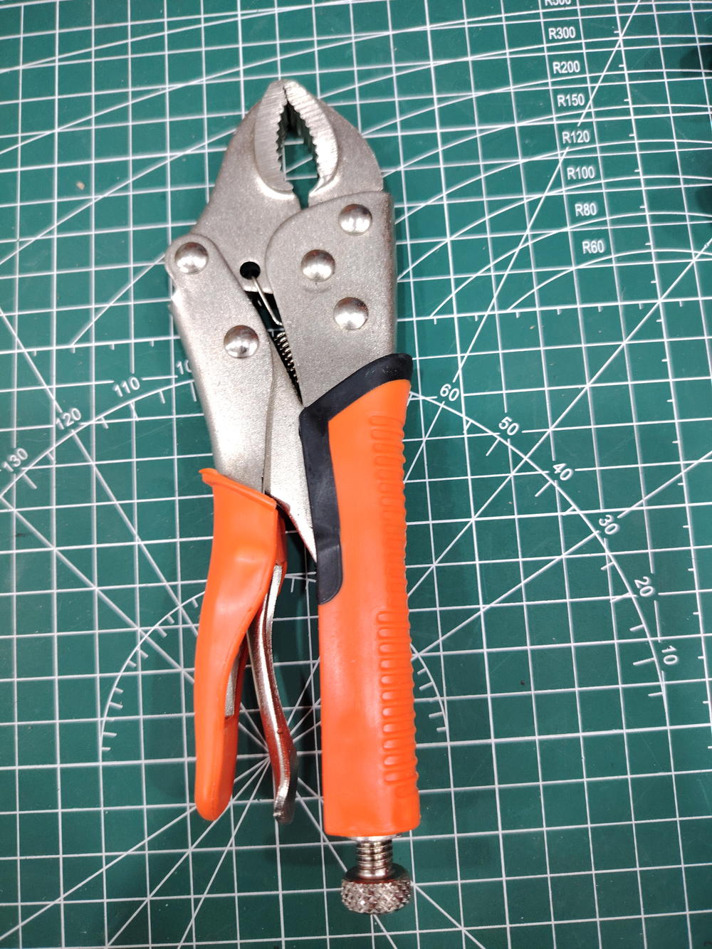 قراصه 18cm Preview Image