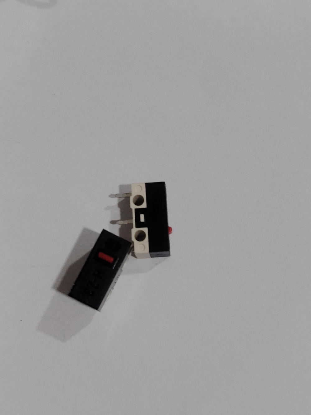 سويج صغير ينباع قطعتين 03 Preview Image