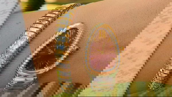 Serpenti Elegance" – سربنتي إيليجانس 🐍✨.    كود رقم 46  Image 2 Preview