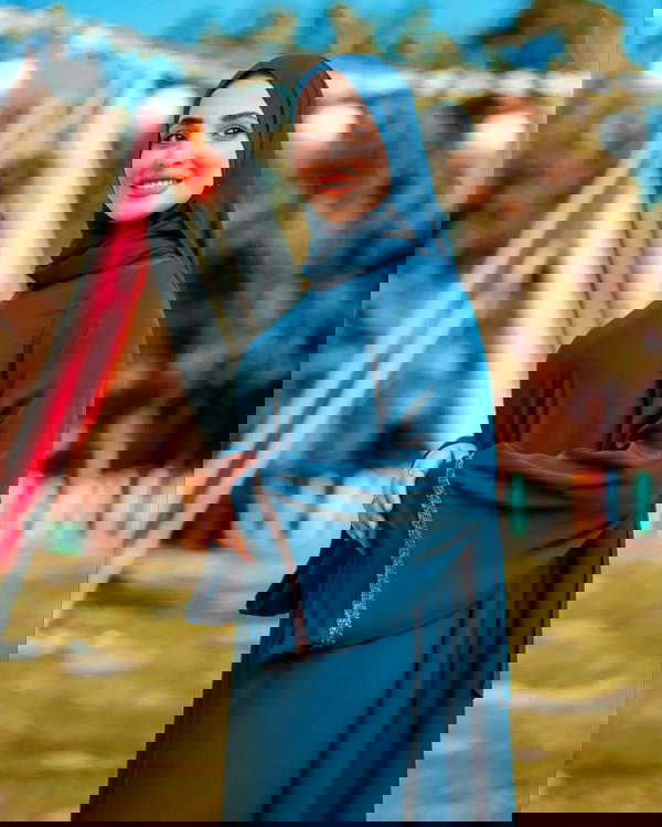 عبايه كم اسباني Image 3 Preview