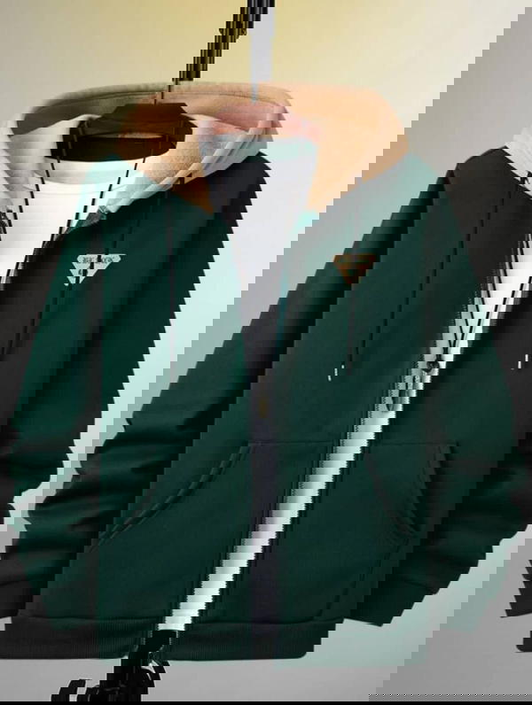 سويت شيرت برادا Image 1 Preview