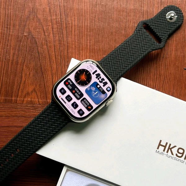 HK9 Pro With 2Strap Image 3 Preview