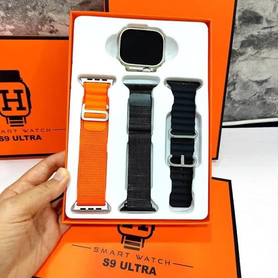 S9 Ultra Smart Watch  Image 4 Preview
