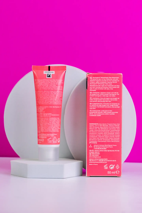 مرطب منعش (ماركة NEUTROGENA) Image 2 Preview