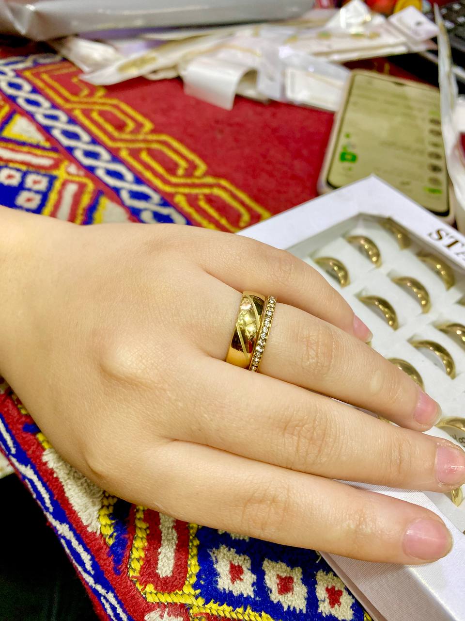 دبله خطيره بومبيه تحفه عليها محبس تحفه الاتنين سوا❤#12 Preview Image