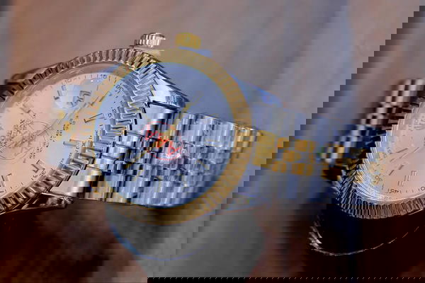 ساعة معدن روليكس/Rolex Image 1 Preview