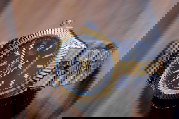 ساعة معدن روليكس/Rolex Image 7 Preview