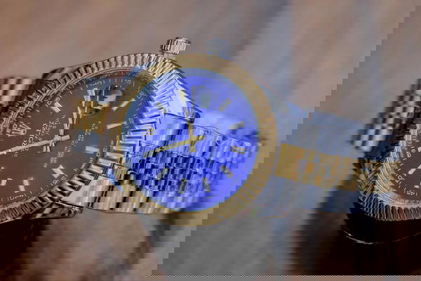 ساعة معدن روليكس/Rolex Image 8 Preview