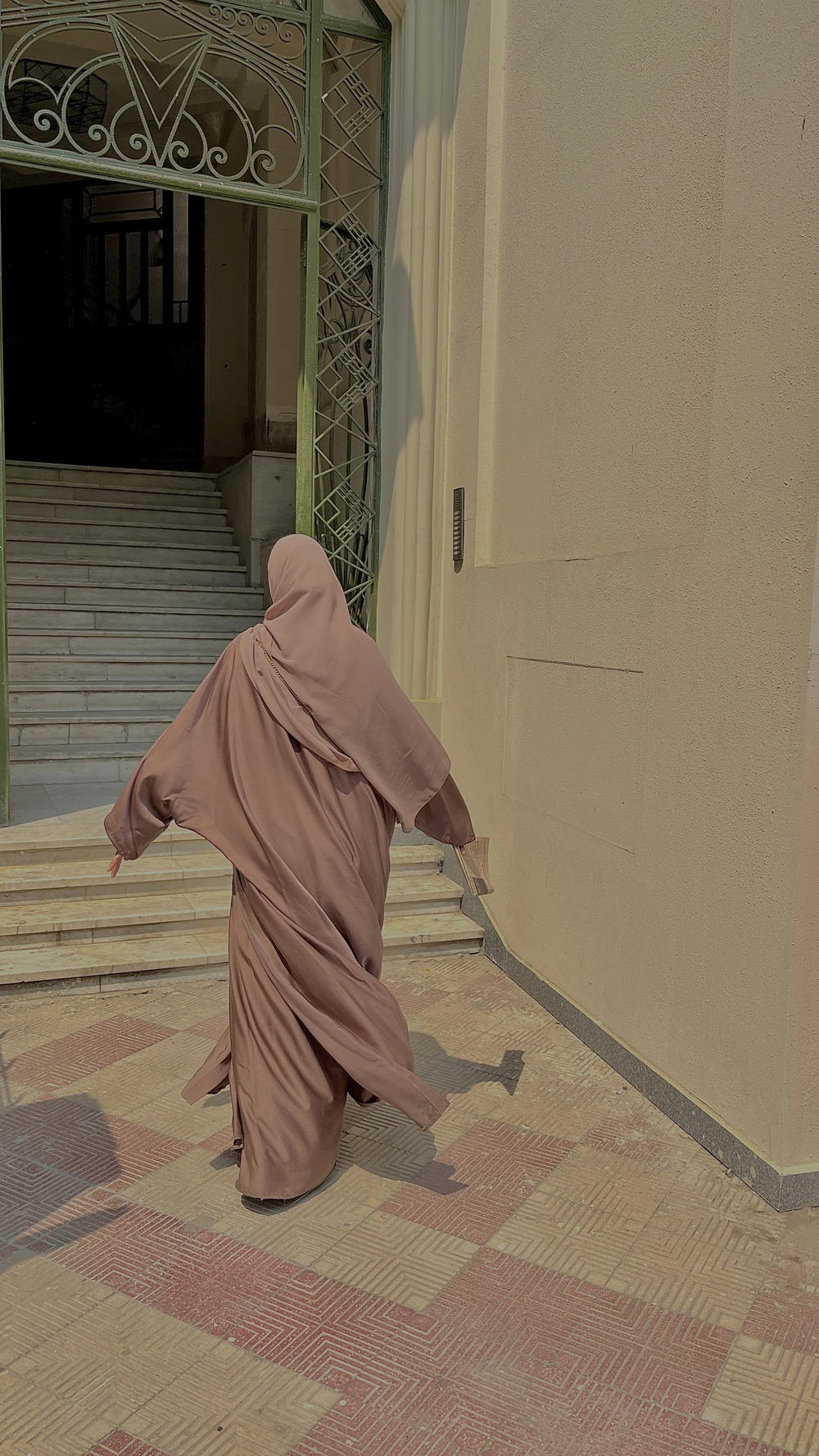 Layal Preview Image