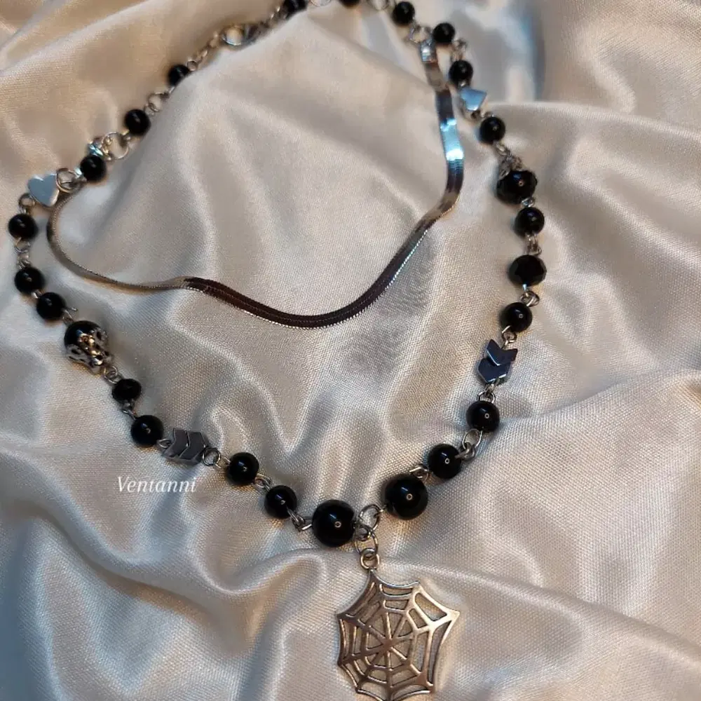 Spider net🕸️🖤 Gothic necklace Preview Image