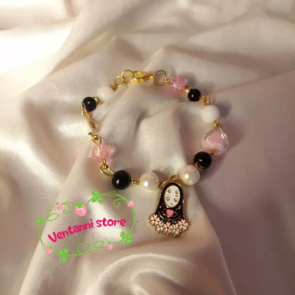 Spirited away bracelet ✨💗 Image 2 Preview
