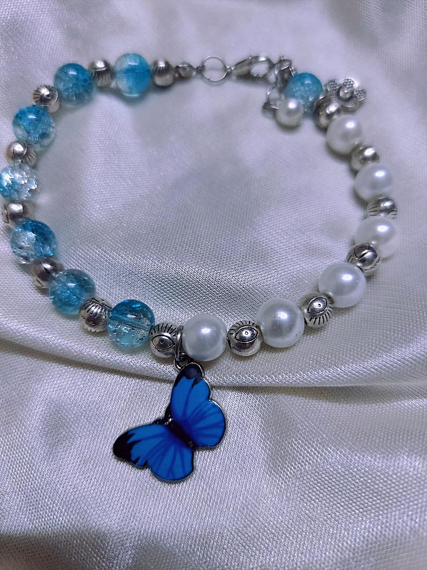 blue 💙 Butterfly 🦋 bracelet Preview Image