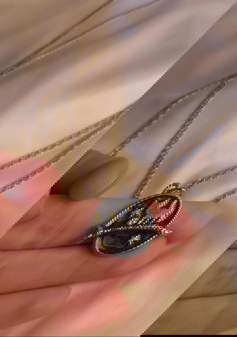 Black 🖤 dreamy cat necklace ✨ Preview Image