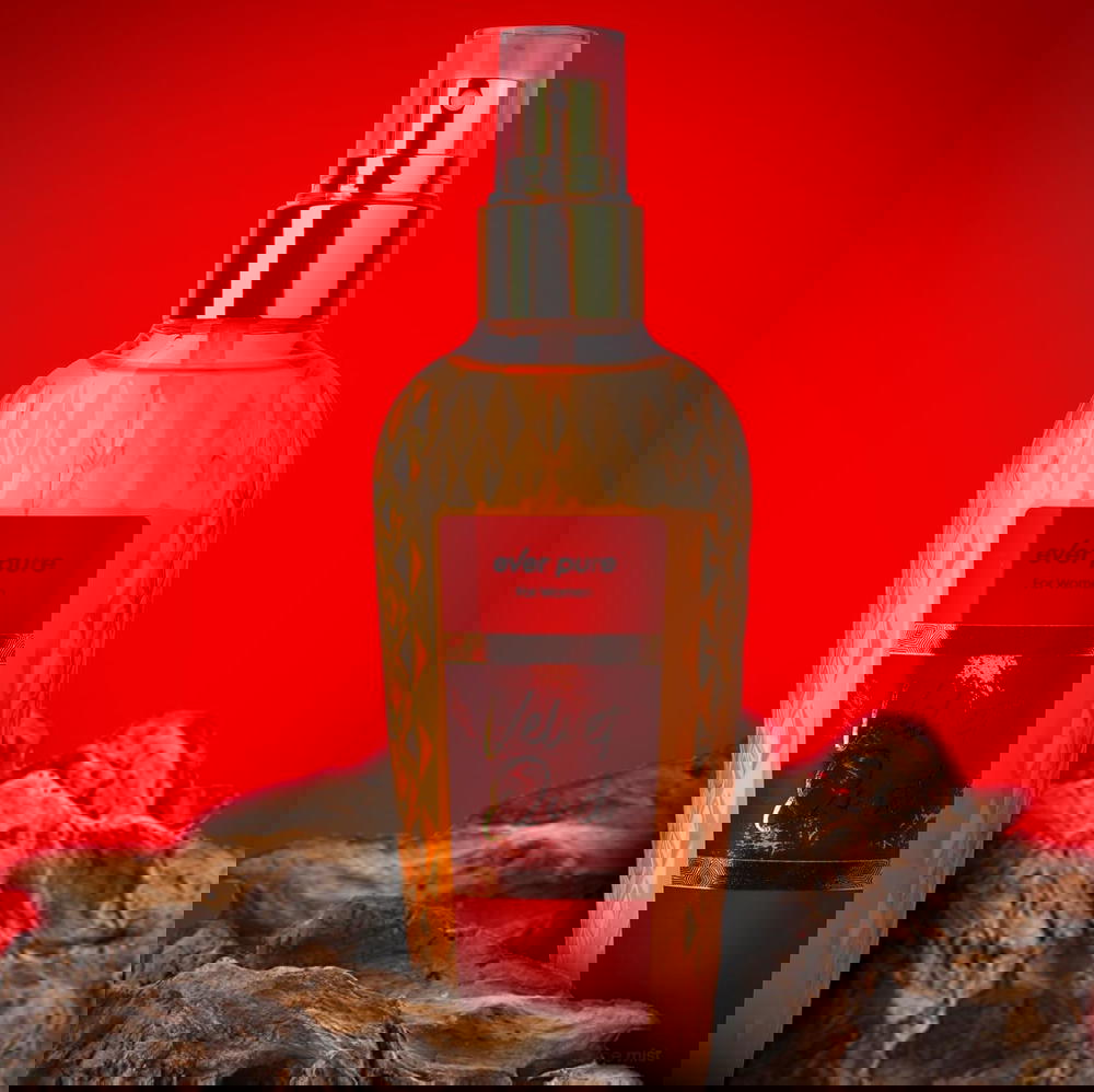 Ever Pure Fragrance Mist Velvet Oud for Women - 236ml Preview Image