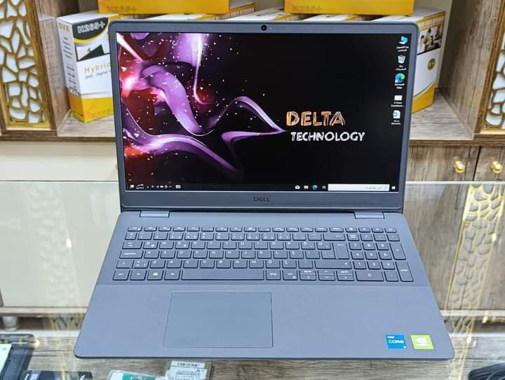 DELL VOSTRO 3500 Preview Image