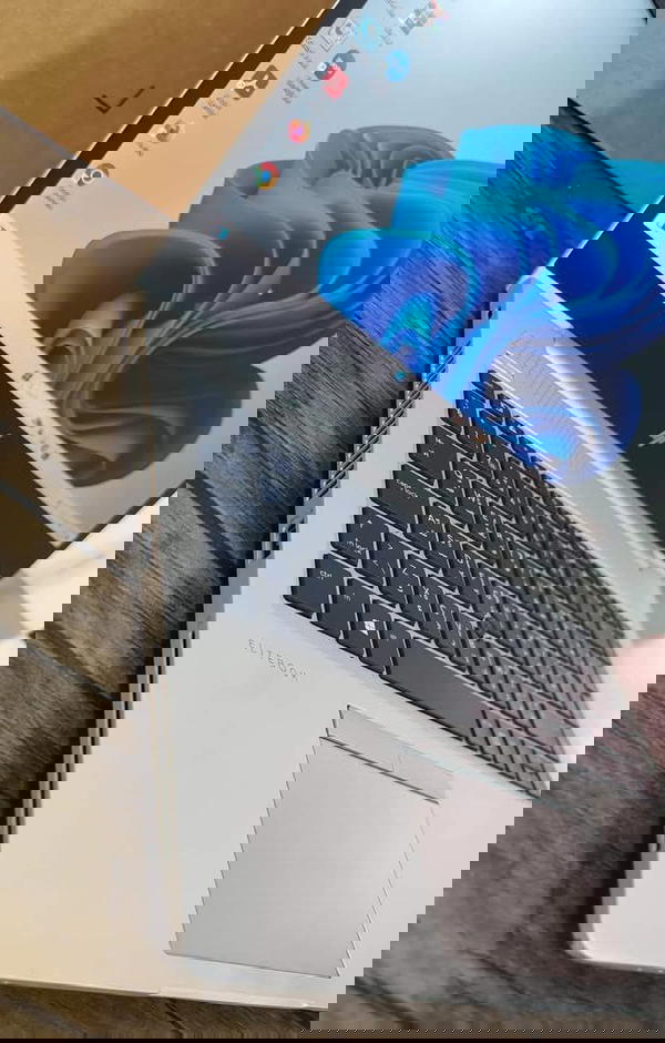 HP EliteBook 840 G5 Image 4 Preview