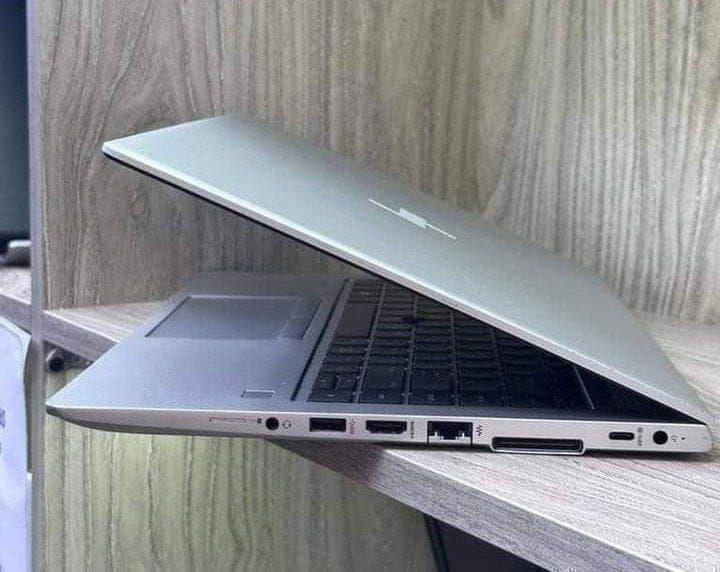 HP Elitebook  745 G6 Preview Image