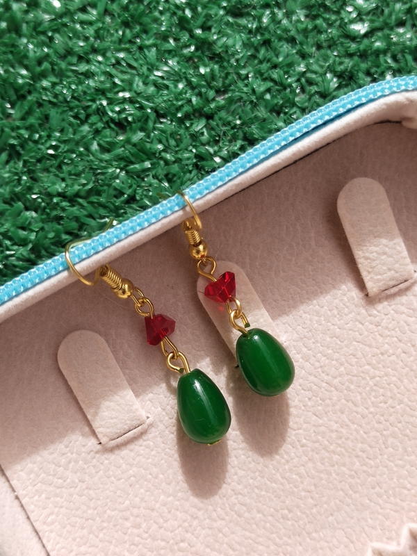 Howel's earrings  Image 3 Preview