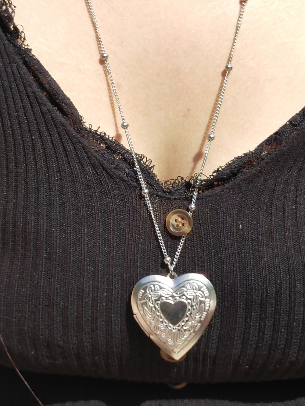 Locket necklace  Preview Image